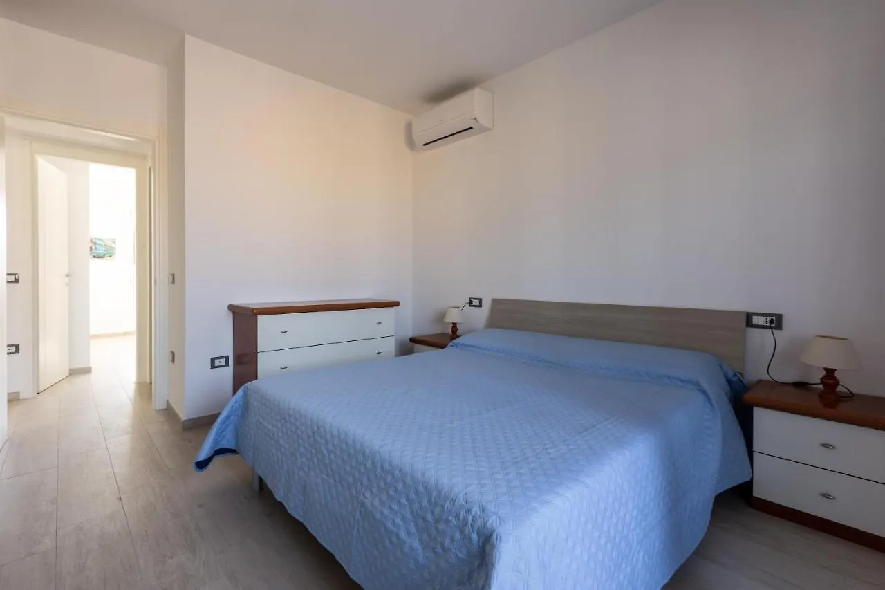 Appartamento Quartu Sant'Elena Roomy Flat With Private Parking!